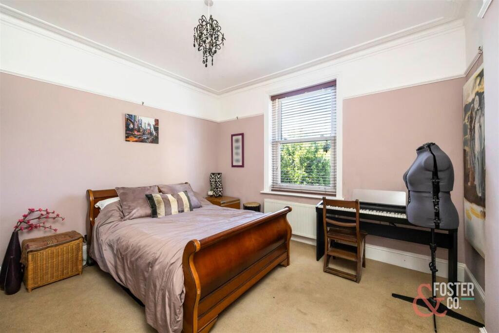 Shoreham Road, 78-010.jpg