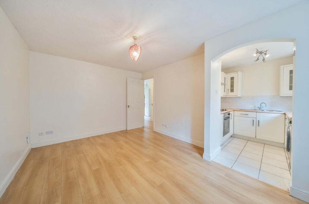 1289544-5-68260b7...