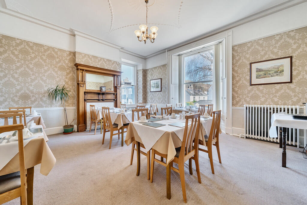 Guests Dining Roo...