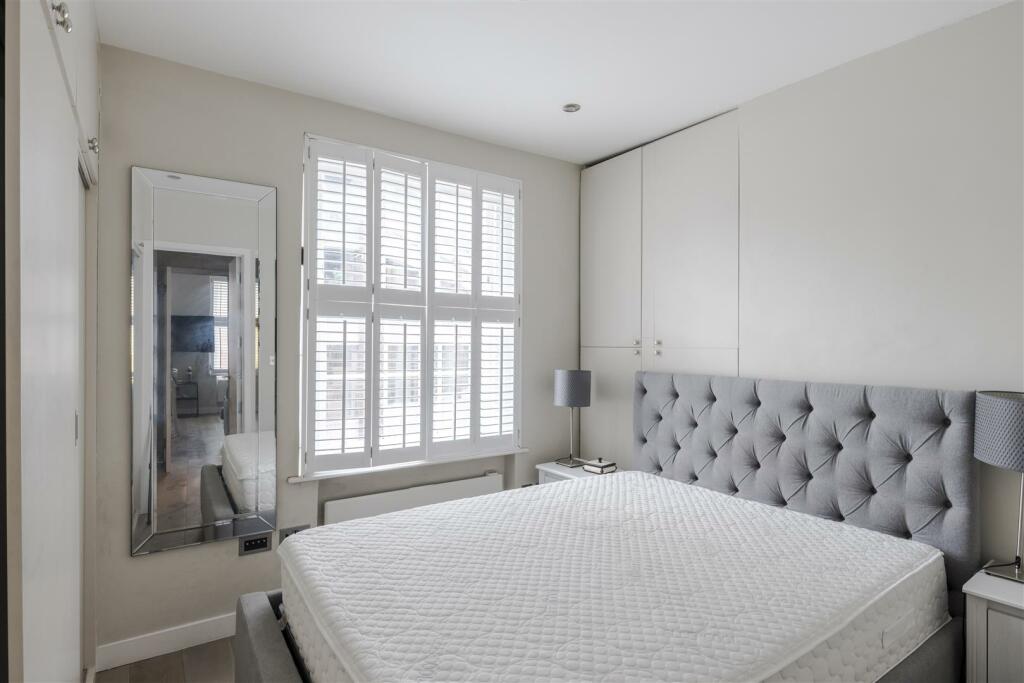 Bedroom_1.jpg