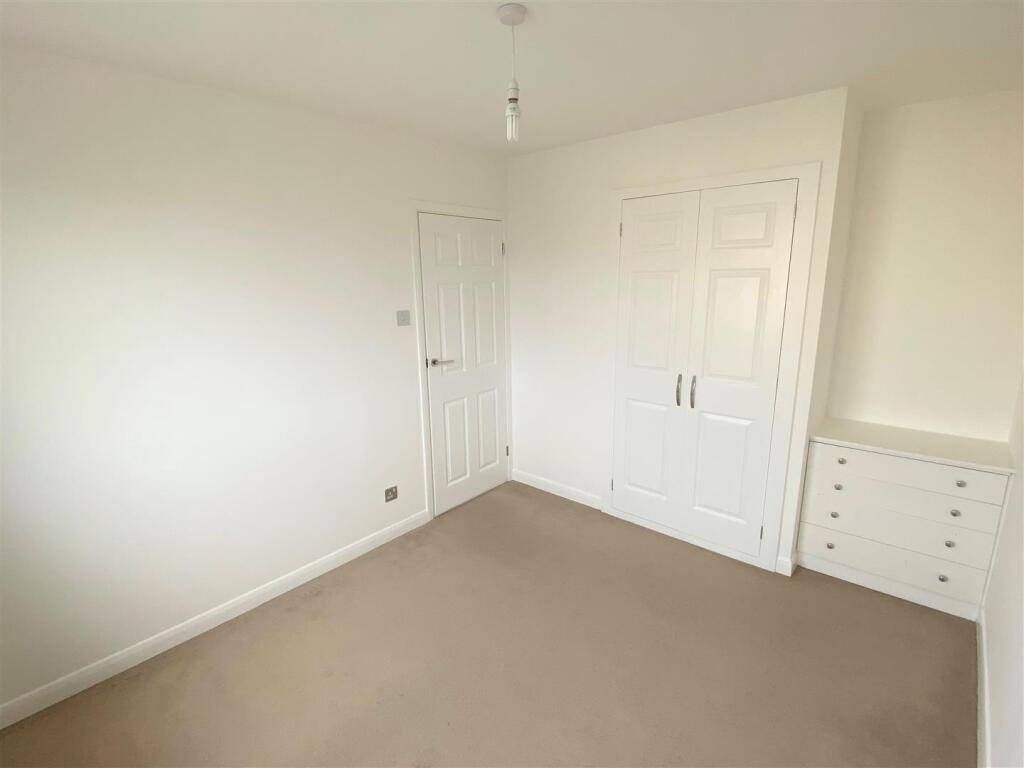 26 Dale Road Bedroom 1