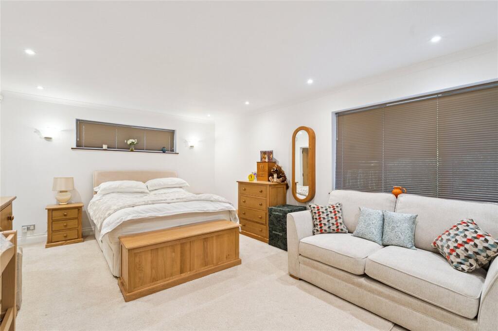 Principal Bedroom