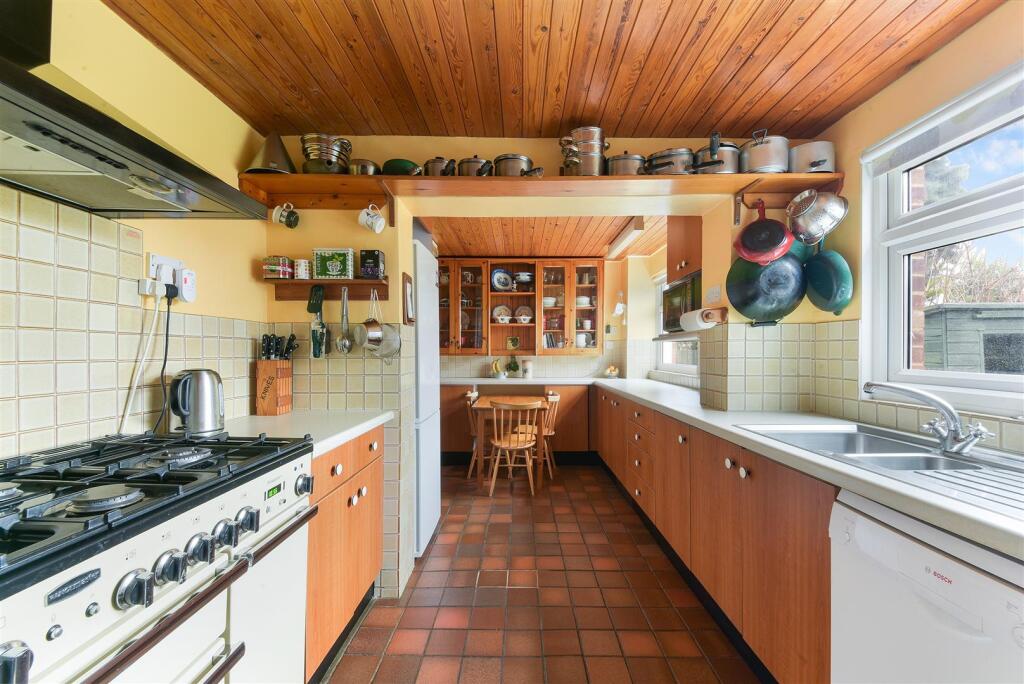 THE GABLES,16- (7).jpg