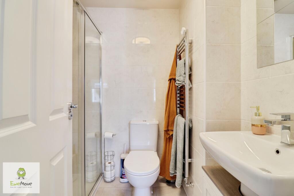 Bed 2 Ensuite EweMove Cannock