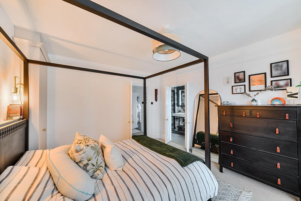 138393121691f351344b1c