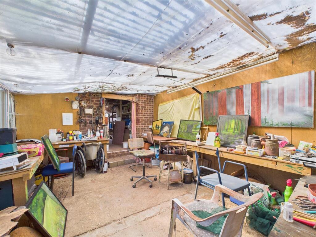 Worksop/Craft Area