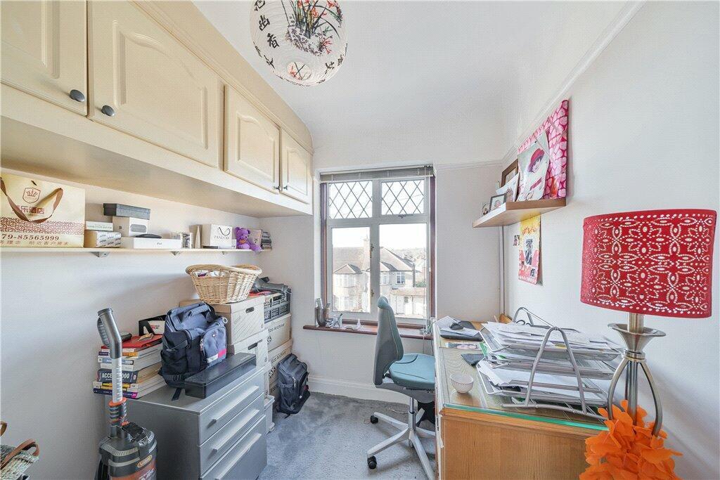 Davidson Frost-Wellings, DFW, The Highway, Bed.jpe