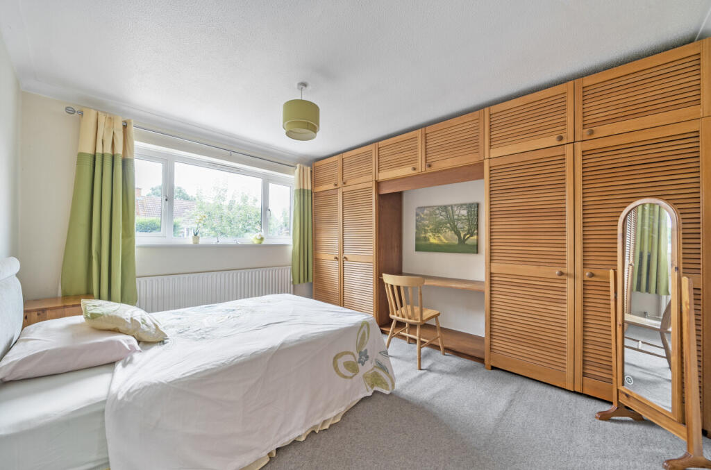 1327589-16-687e30...