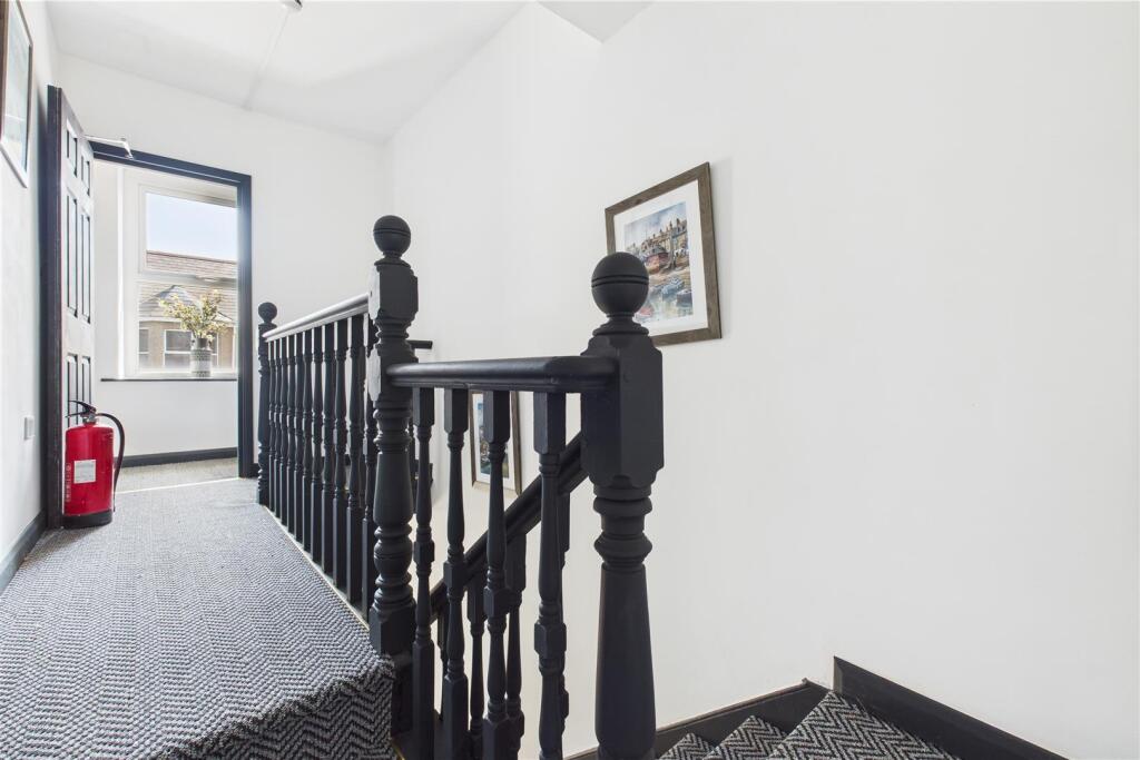 Communal First Floor Landing