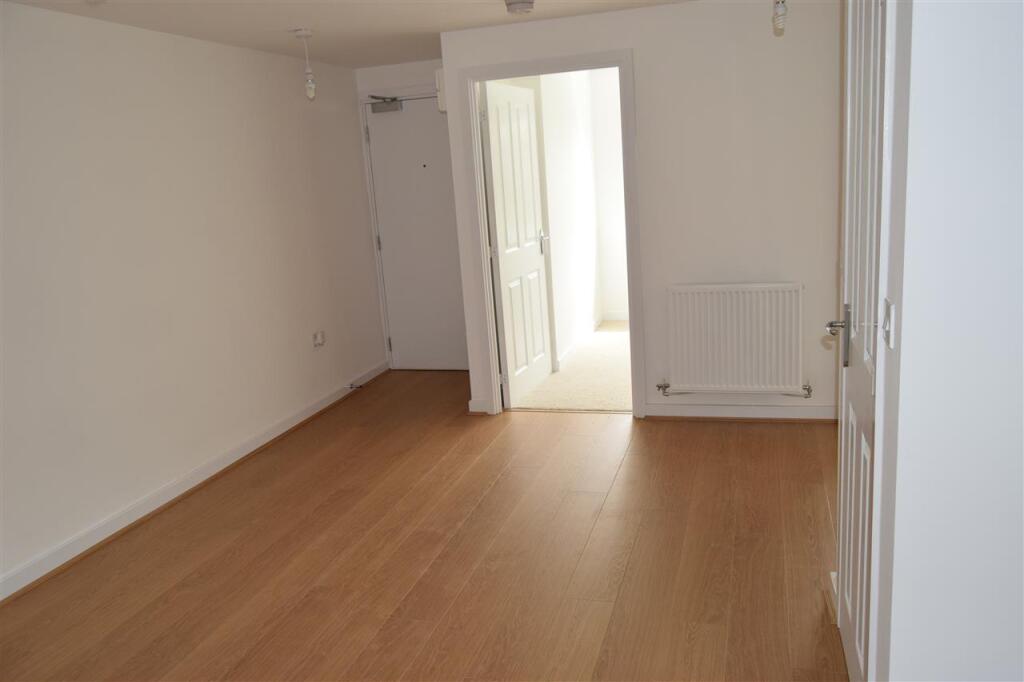 The Crossings, Newark, Nottinghamshire