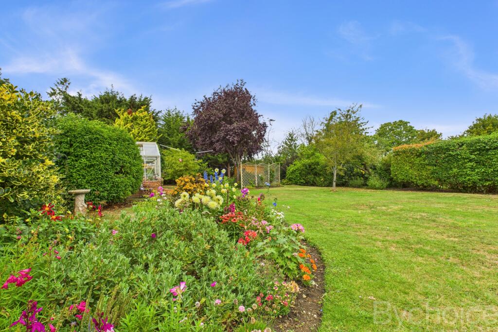 CAM05454G0-PR0045-STILL031