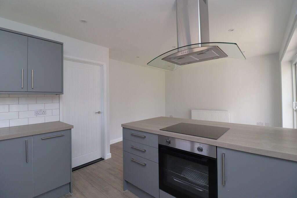 kitchen b
