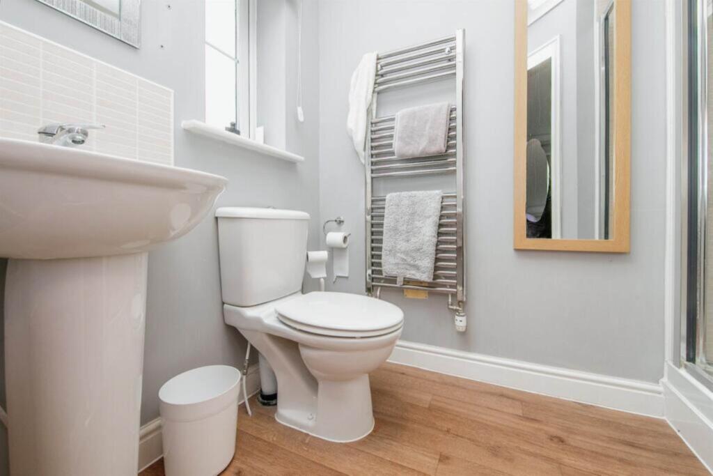 De Saumarez Drive, Barham IP6 0SN