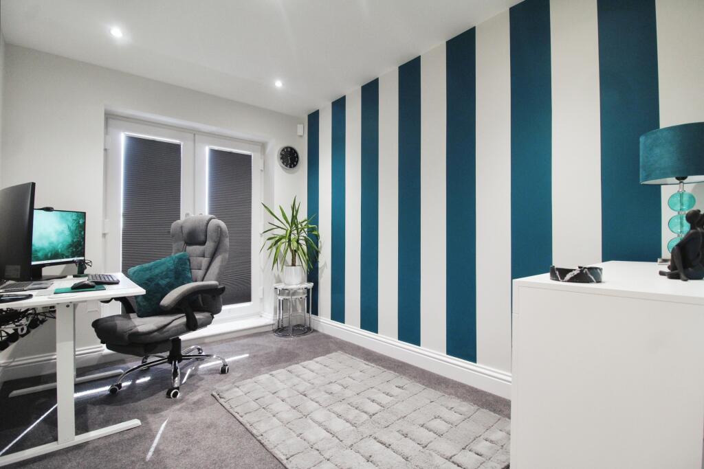 Bedroom 4/Office