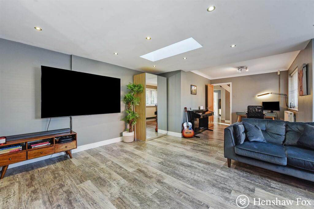 sketch_Ph3_5602830 - Copy.jpg