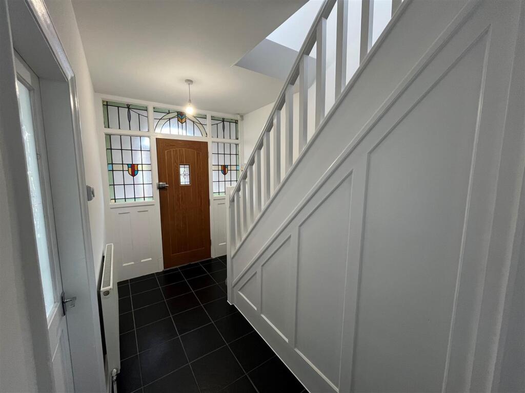 hallway.jpg