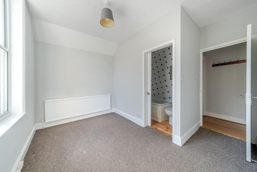 1356408-7-68d2a02731908