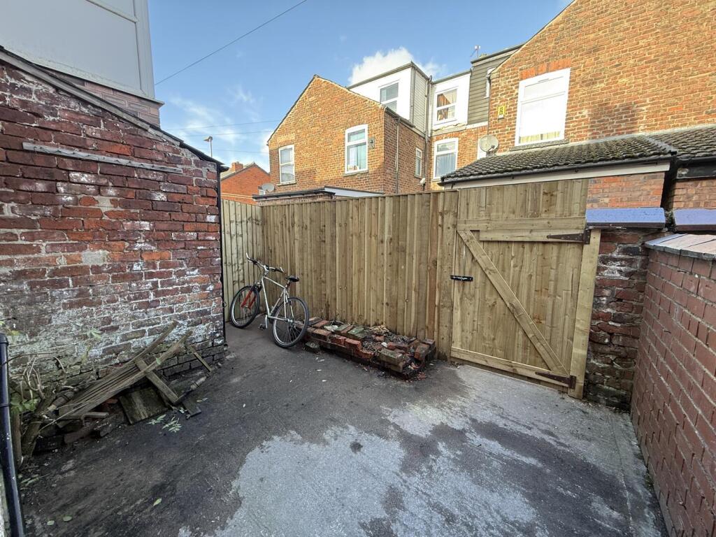 yard.JPG