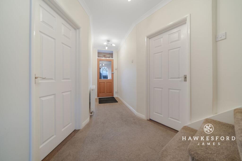 Key Street - Entrance Hall