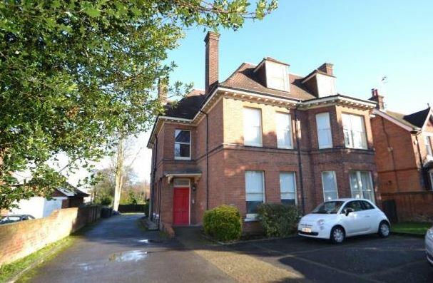 New Dover Road, Canterbury, Kent, CT1