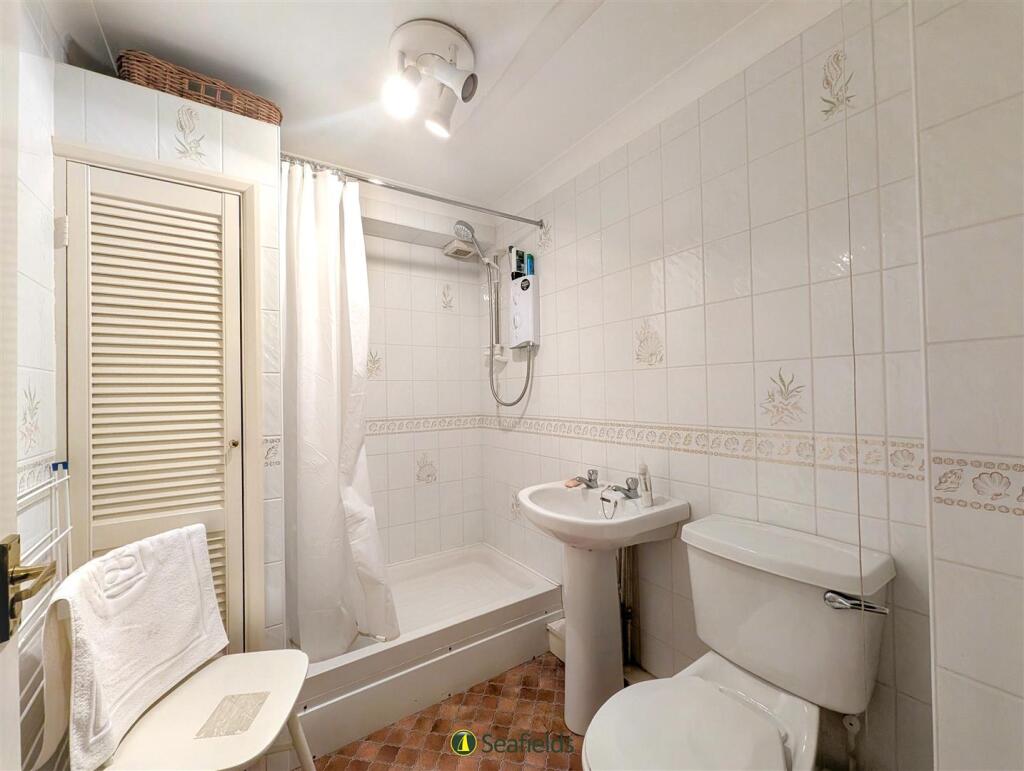 Esplanade, Ryde, PO33 2AL