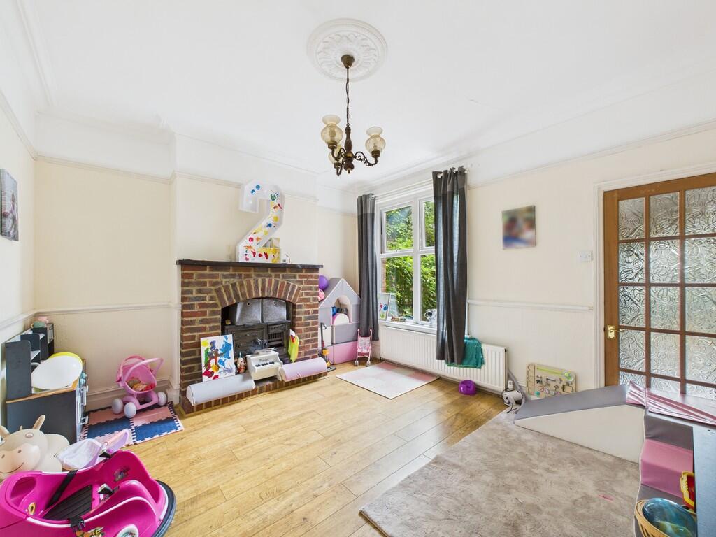 CAM03519G0-PR0381...