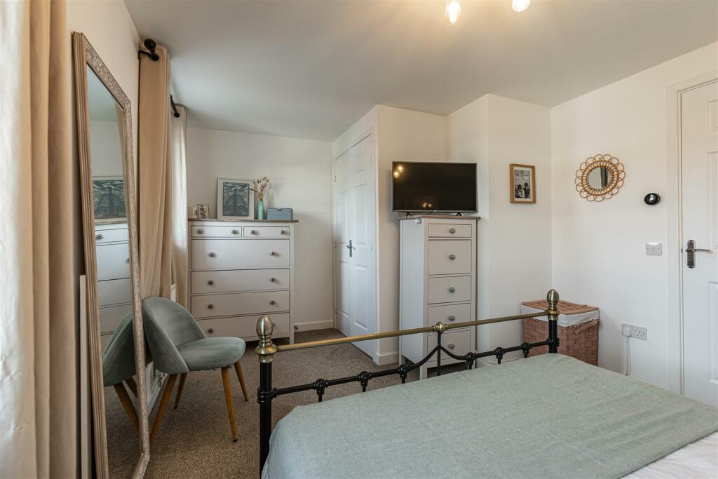 50 Knoll Park Galashiels 21.JPG