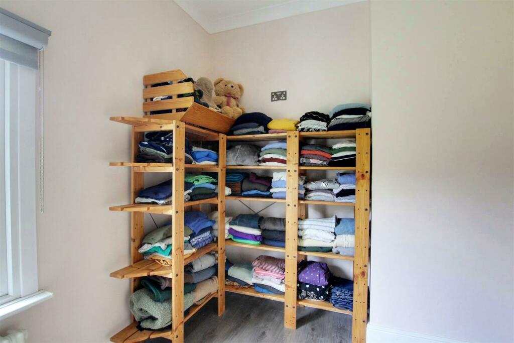 Bedroom 4/Dressing Room