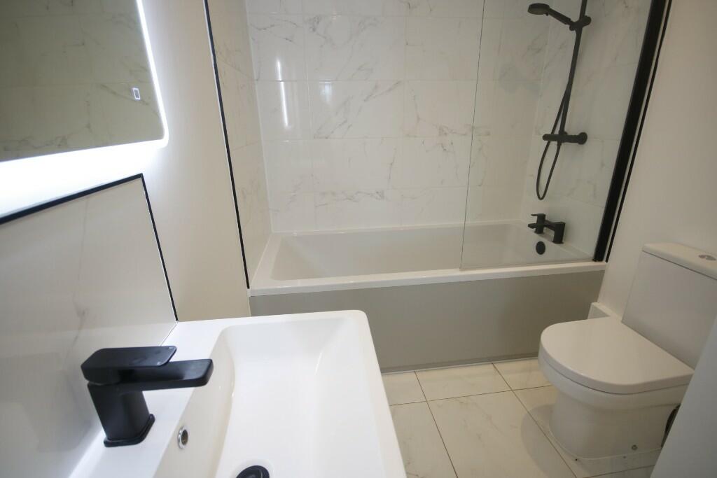 Modern Bathroom