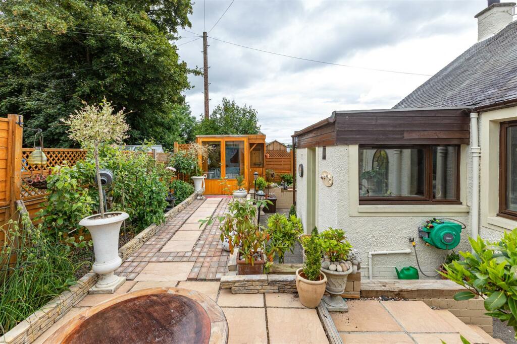 6 Sunny Brae Ancrum 37.JPG