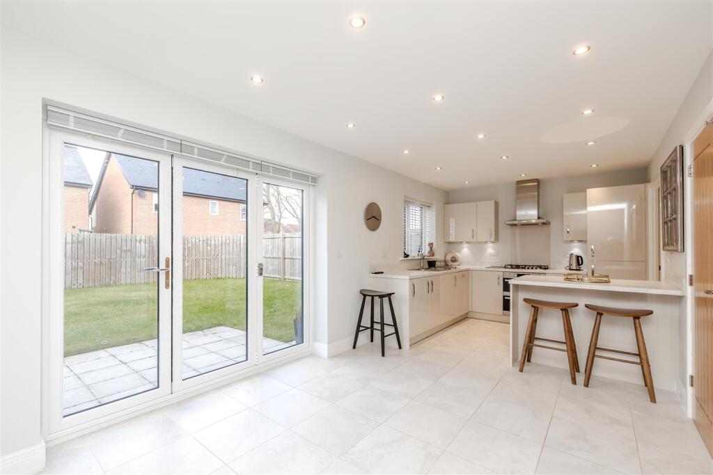 Kitchen/Dining/Sitting