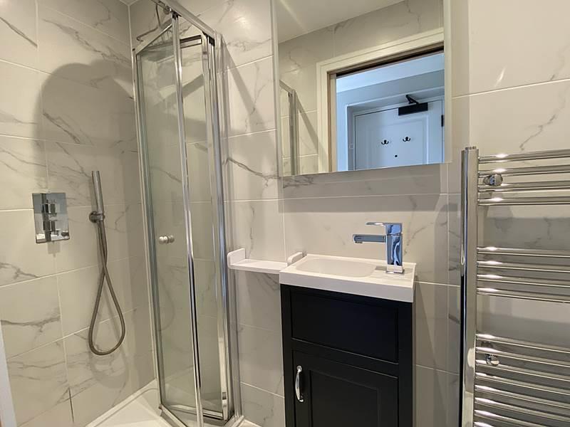 shower room.jpg