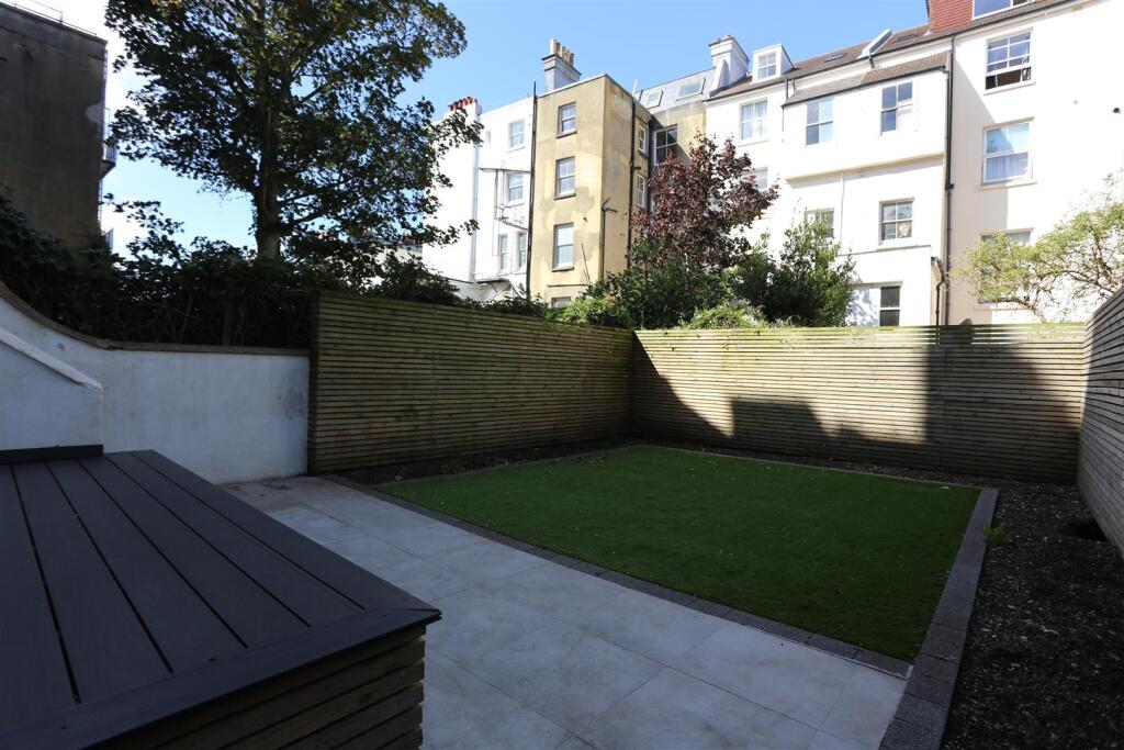 GFF, 4, St Michaels Place (3).JPG