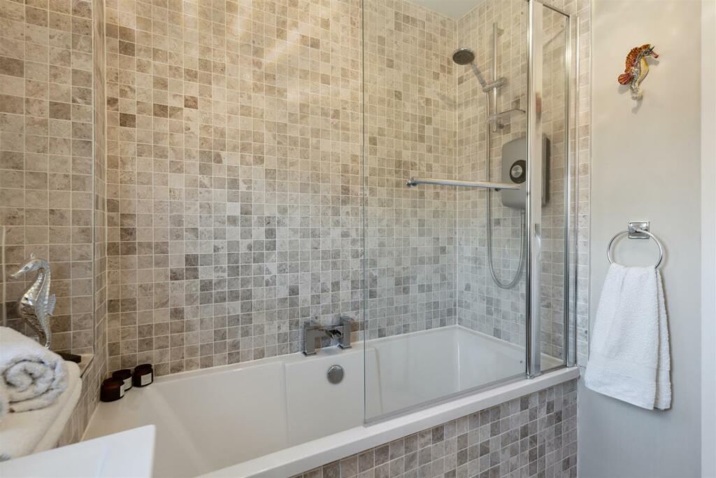 YATES HELLIER - 2 Craighead Drive (31 of 46).jpg