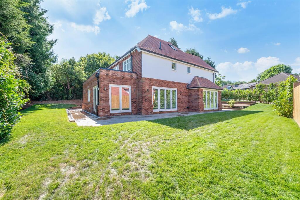 THE AVENUE,  PLOT 1- (28).jpg