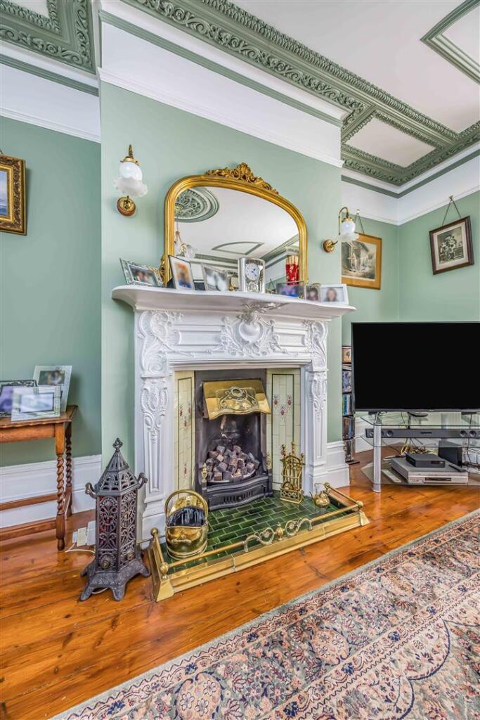 42 Haslemere Road, Southsea-Small-PorticoMarketing