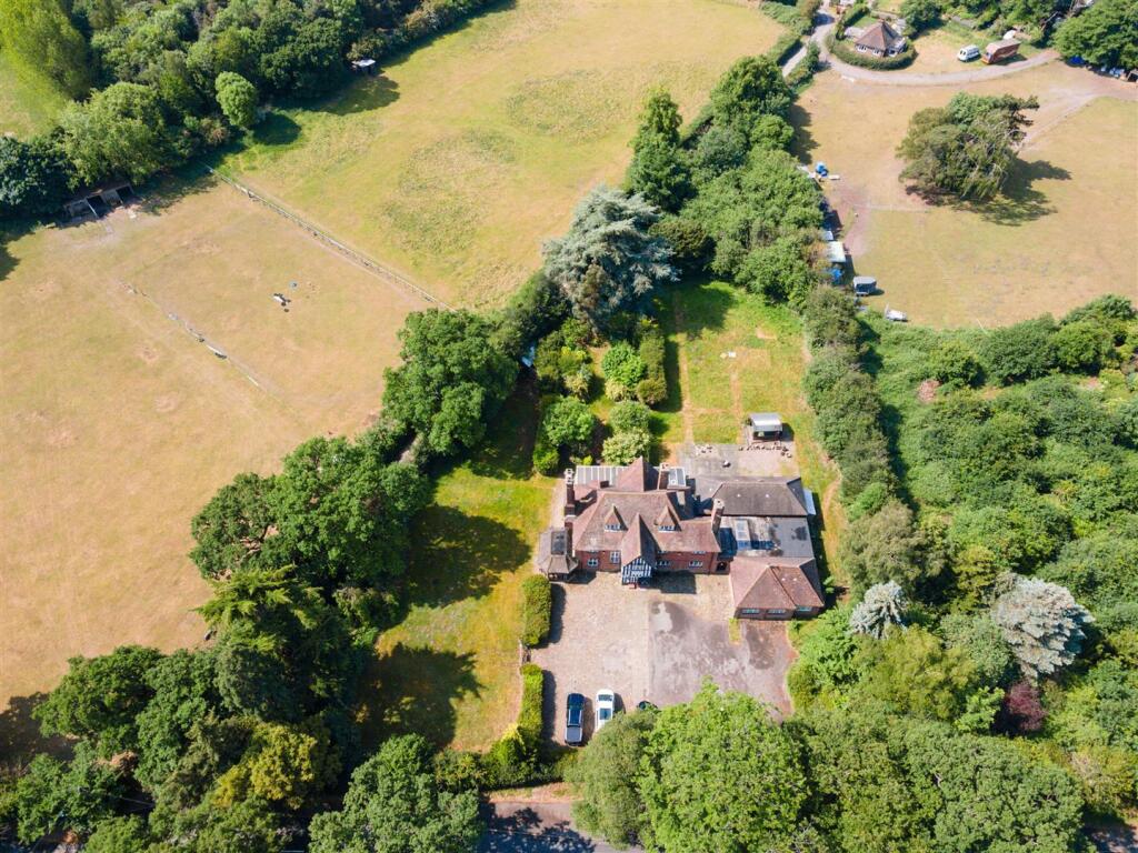 Eastwoodhay Guest House_4.jpg