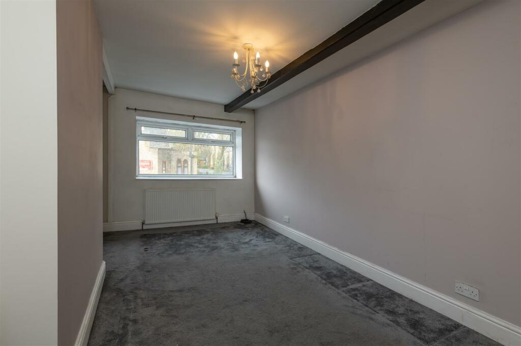 13 - 16 Back Clough HX3 7HH.jpg