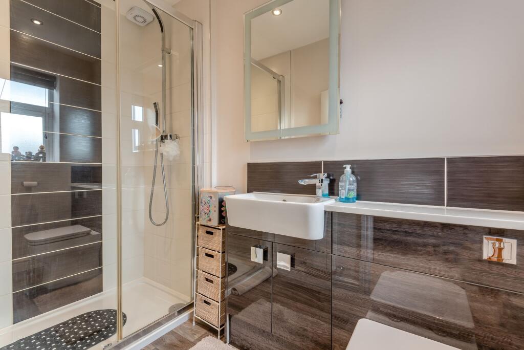 Bedroom Two En-Suite