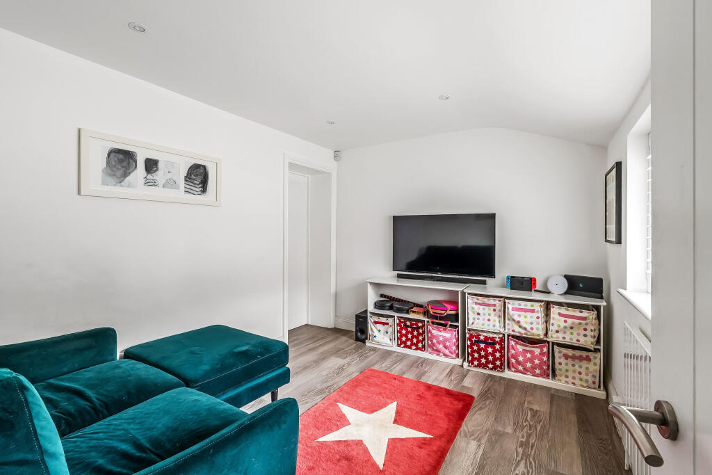 Lashmar-Cottage-44