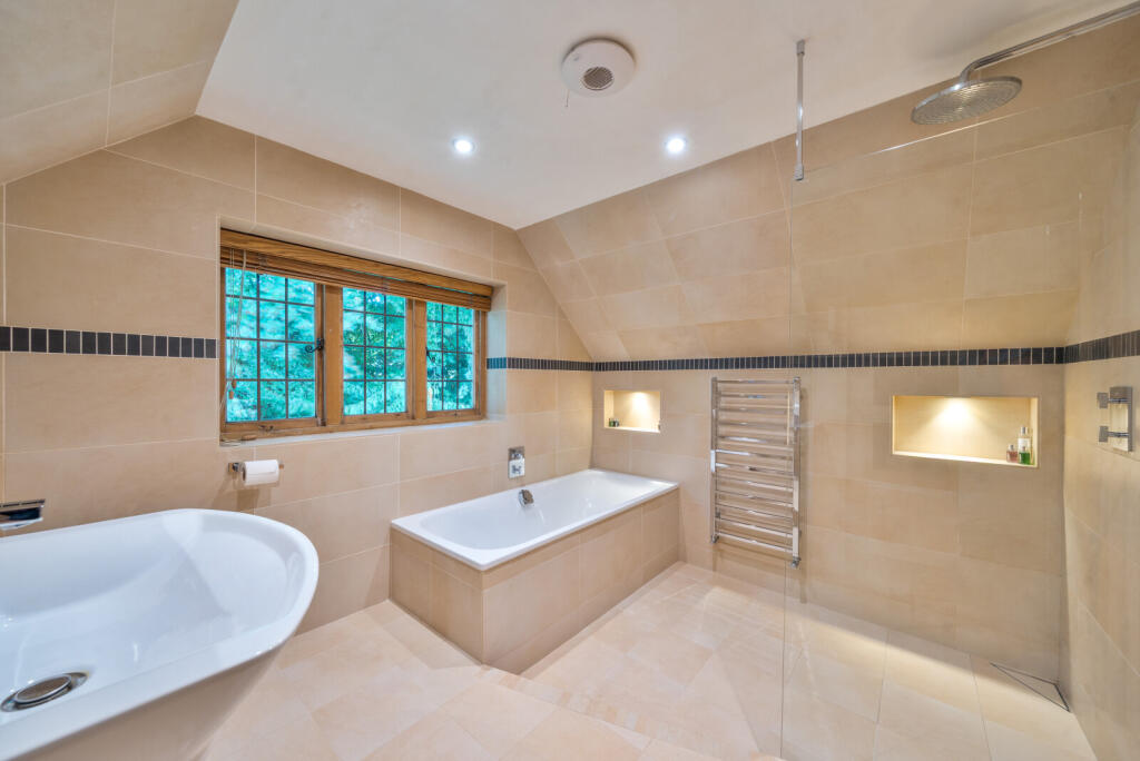 1319184-12-686415...