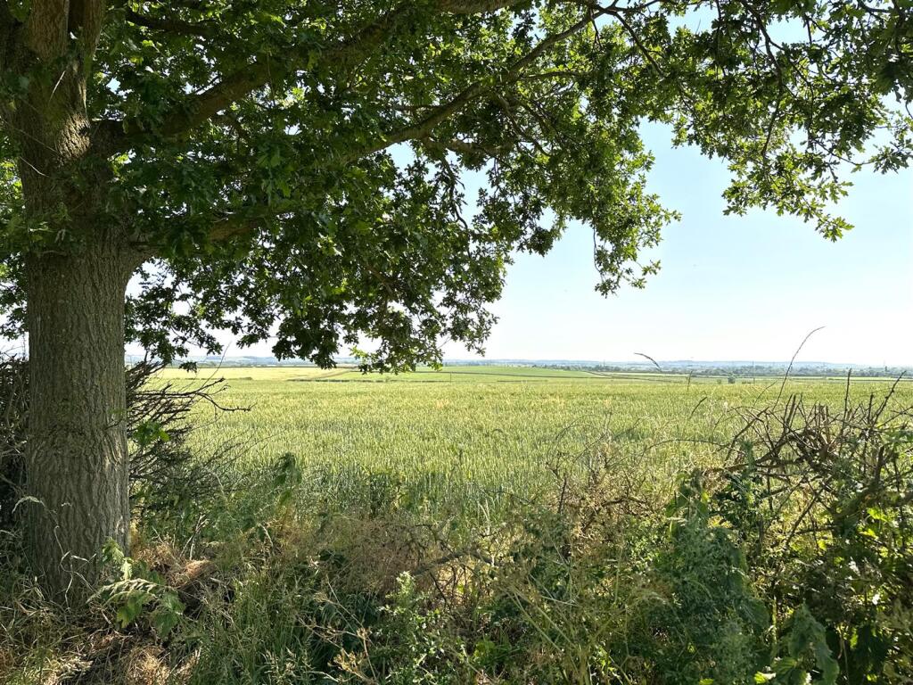 Delightful &amp; Unspoiled Rural Outlook 030
