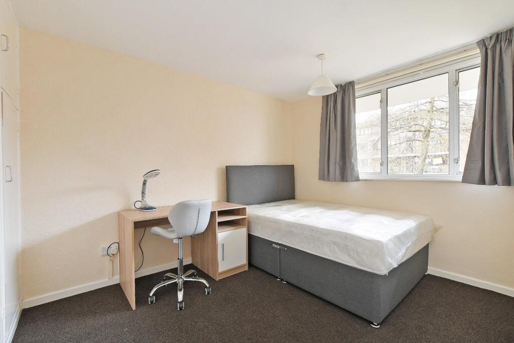 Netherthorpe, bedroom 3, pic 2.jpg