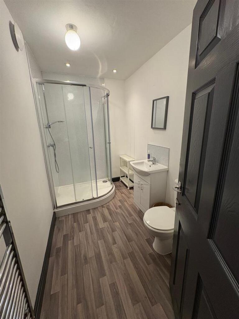 WhatsApp Image 2025-10-09 at 14.01.23 (5).jpeg