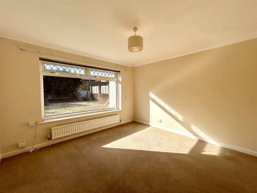 Bedroom 3.jpeg