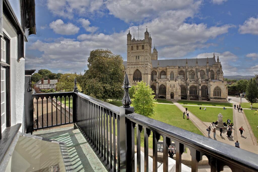 1CathedralClose20241 Catherdral Close (39)47.jpg