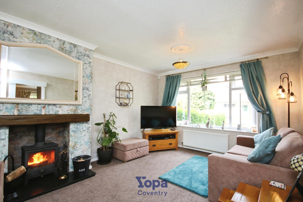 Cd100b35-Lounge 20Diner 205.JPG