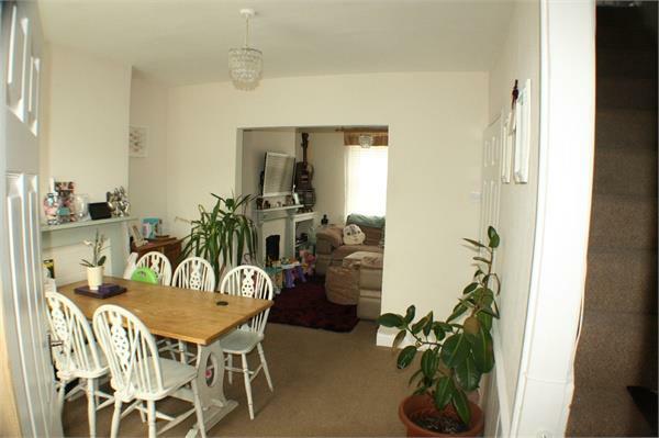 Lounge / Dining Room