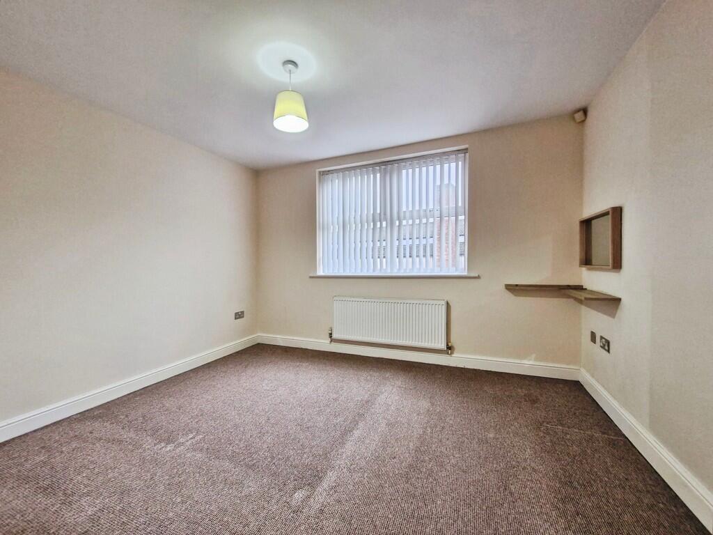 2857e481-10000585...