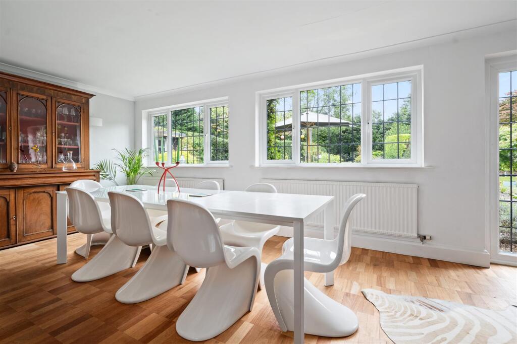 34 Park Avenue, Solihull_LO_8.jpg